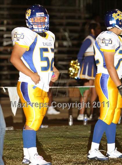 Thumbnail 1 in Verbum Dei vs. Bosco Tech photogallery.