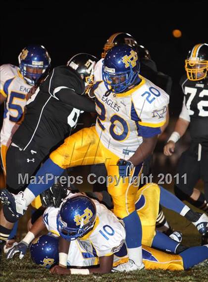 Thumbnail 2 in Verbum Dei vs. Bosco Tech photogallery.