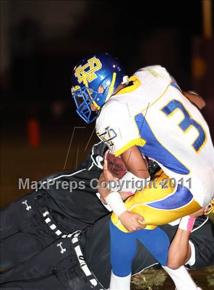 Thumbnail 1 in Verbum Dei vs. Bosco Tech photogallery.