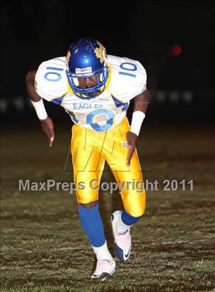 Thumbnail 2 in Verbum Dei vs. Bosco Tech photogallery.