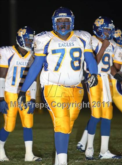 Thumbnail 1 in Verbum Dei vs. Bosco Tech photogallery.