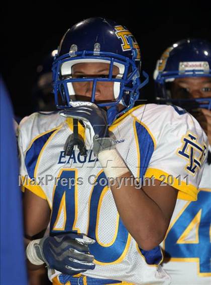 Thumbnail 1 in Verbum Dei vs. Bosco Tech photogallery.