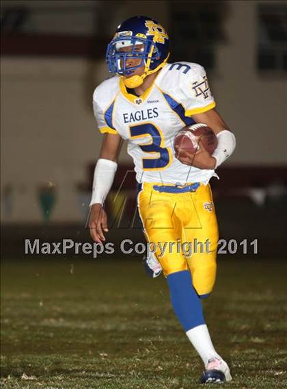 Thumbnail 3 in Verbum Dei vs. Bosco Tech photogallery.