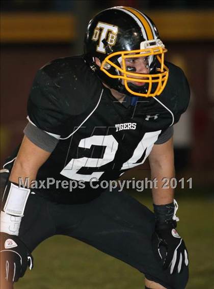 Thumbnail 2 in Verbum Dei vs. Bosco Tech photogallery.