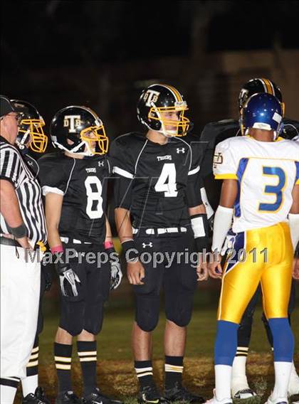 Thumbnail 2 in Verbum Dei vs. Bosco Tech photogallery.