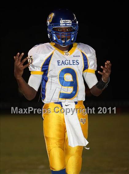 Thumbnail 2 in Verbum Dei vs. Bosco Tech photogallery.