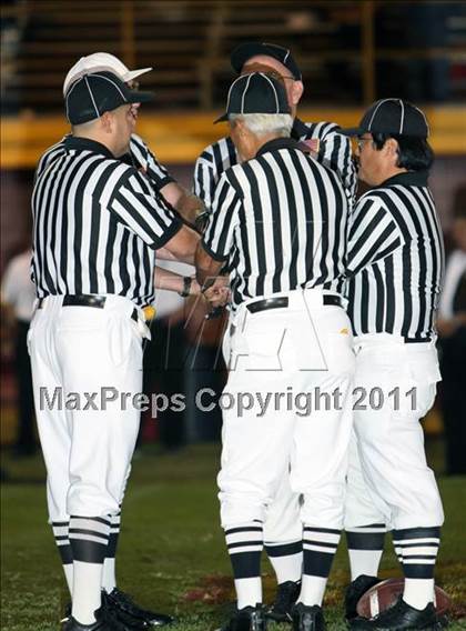 Thumbnail 1 in Verbum Dei vs. Bosco Tech photogallery.