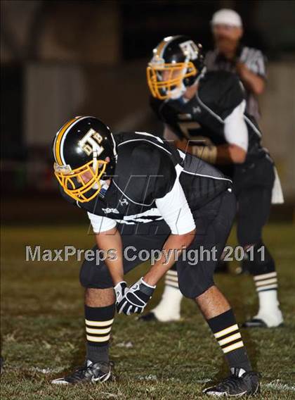 Thumbnail 3 in Verbum Dei vs. Bosco Tech photogallery.