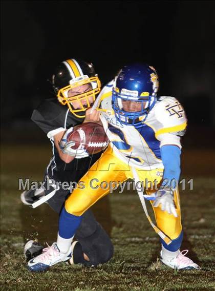 Thumbnail 3 in Verbum Dei vs. Bosco Tech photogallery.