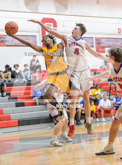 Thumbnail 1 in Arcadia vs. Carl Hayden Community (PXU Coyote Classic Tournament) photogallery.