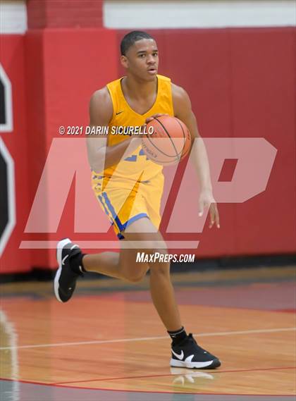 Thumbnail 3 in Arcadia vs. Carl Hayden Community (PXU Coyote Classic Tournament) photogallery.