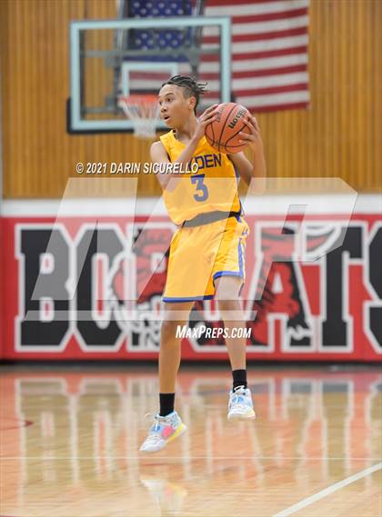 Thumbnail 3 in Arcadia vs. Carl Hayden Community (PXU Coyote Classic Tournament) photogallery.