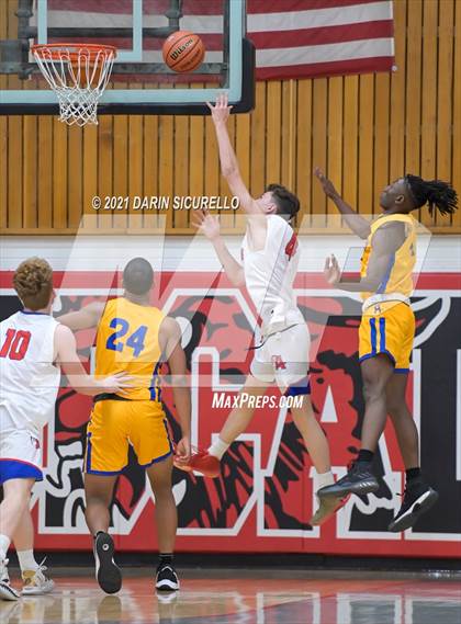 Thumbnail 3 in Arcadia vs. Carl Hayden Community (PXU Coyote Classic Tournament) photogallery.