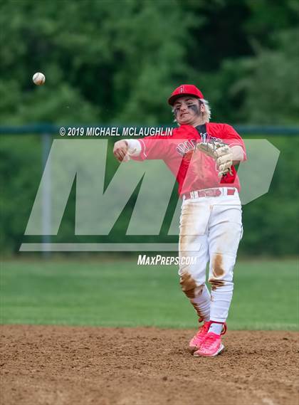 Thumbnail 1 in East Rockaway vs Cold Spring Harbor (NYSPHSAA Section 8 Class B Final) photogallery.