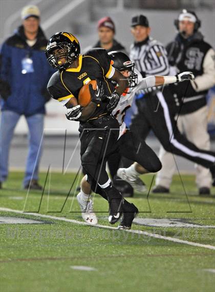 Thumbnail 1 in Archbishop Wood vs. Cathedral Prep (PIAA AAA Final) photogallery.