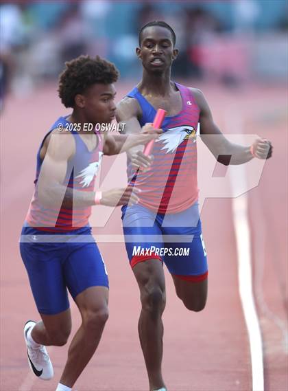 Thumbnail 1 in CIF NCS Meet of Champions (Boys 4x100 and 4x400 Relays) photogallery.