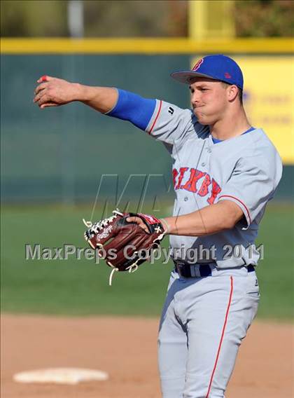 Thumbnail 3 in Bixby vs Ponca City (Yellow Rose Classic) photogallery.