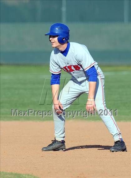 Thumbnail 3 in Bixby vs Ponca City (Yellow Rose Classic) photogallery.