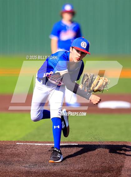Thumbnail 1 in Grand Saline vs Quitman photogallery.