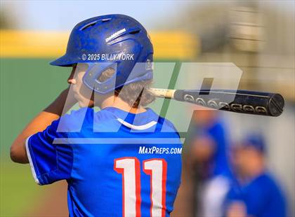 Thumbnail 2 in Grand Saline vs Quitman photogallery.