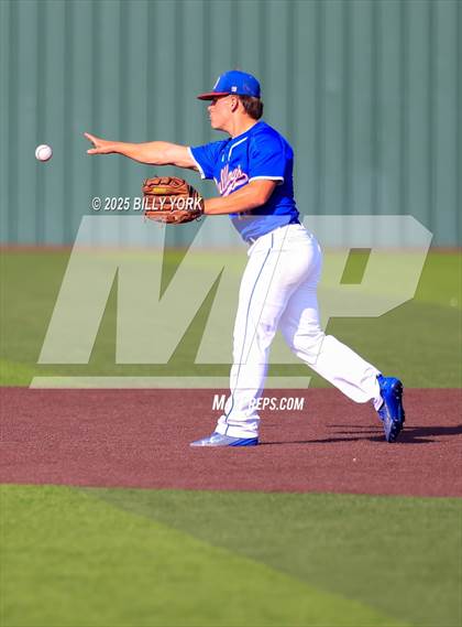 Thumbnail 3 in Grand Saline vs Quitman photogallery.