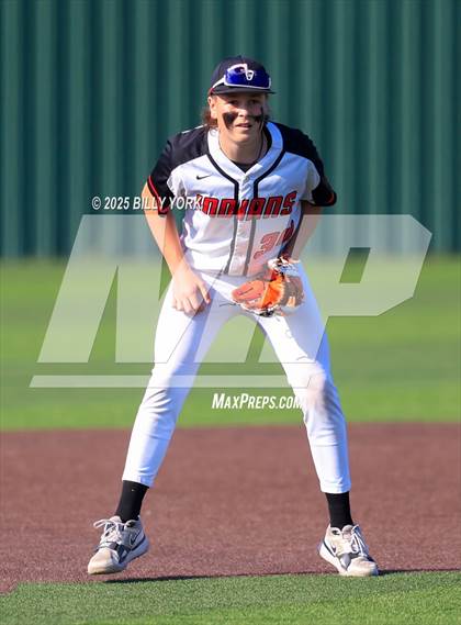 Thumbnail 2 in Grand Saline vs Quitman photogallery.