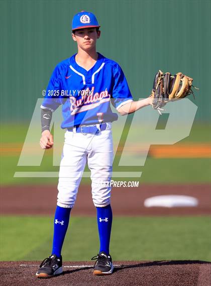 Thumbnail 1 in Grand Saline vs Quitman photogallery.