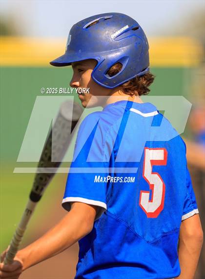 Thumbnail 3 in Grand Saline vs Quitman photogallery.