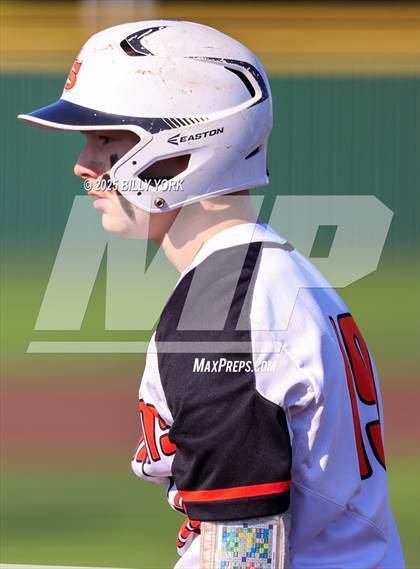 Thumbnail 1 in Grand Saline vs Quitman photogallery.