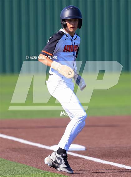 Thumbnail 3 in Grand Saline vs Quitman photogallery.