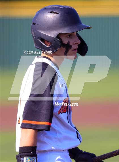 Thumbnail 2 in Grand Saline vs Quitman photogallery.
