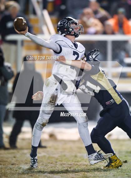 Thumbnail 1 in River Ridge @ Polo (IHSA 8-Man Semifinal Playoff)  photogallery.