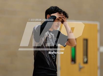 Thumbnail 3 in Grandview vs. James Irwin photogallery.