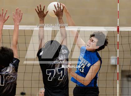 Thumbnail 2 in Grandview vs. James Irwin photogallery.