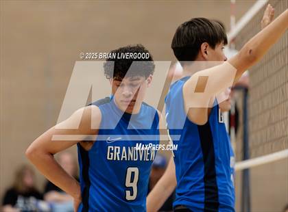 Thumbnail 3 in Grandview vs. James Irwin photogallery.