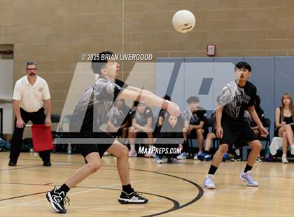Thumbnail 3 in Grandview vs. James Irwin photogallery.