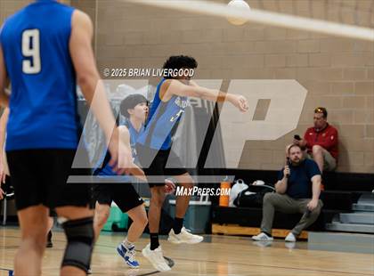 Thumbnail 3 in Grandview vs. James Irwin photogallery.