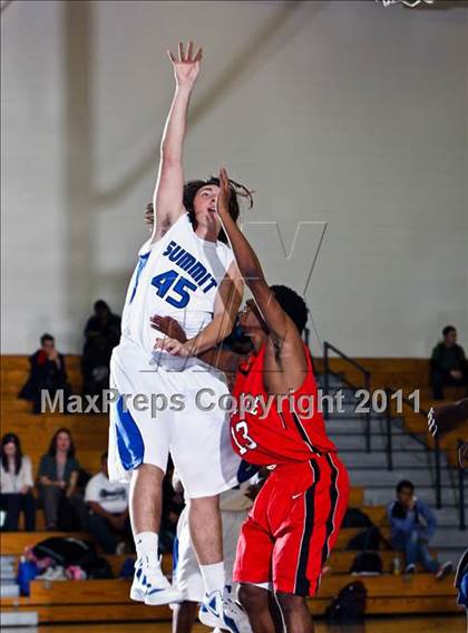 Thumbnail 1 in Cinco Ranch vs. Pasadena (McDonald's Texas Invitational) photogallery.