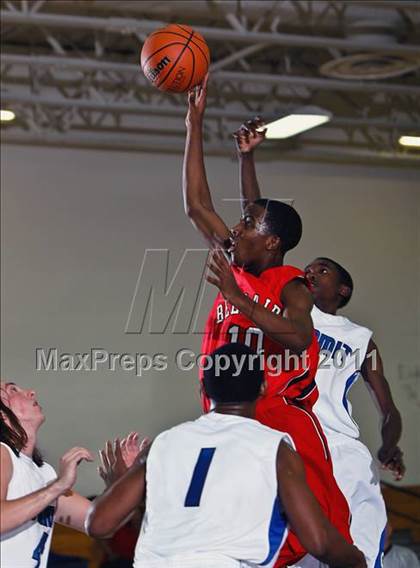 Thumbnail 2 in Cinco Ranch vs. Pasadena (McDonald's Texas Invitational) photogallery.
