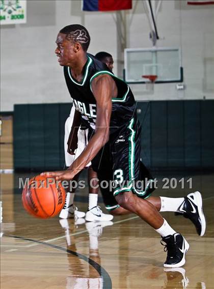 Thumbnail 2 in Cinco Ranch vs. Pasadena (McDonald's Texas Invitational) photogallery.
