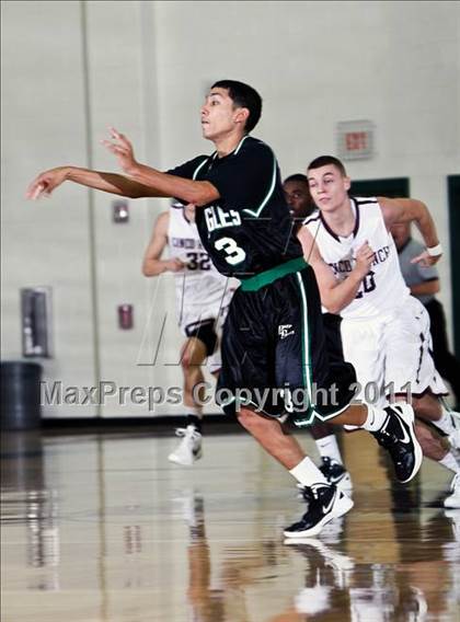 Thumbnail 1 in Cinco Ranch vs. Pasadena (McDonald's Texas Invitational) photogallery.