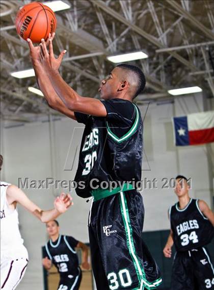 Thumbnail 3 in Cinco Ranch vs. Pasadena (McDonald's Texas Invitational) photogallery.