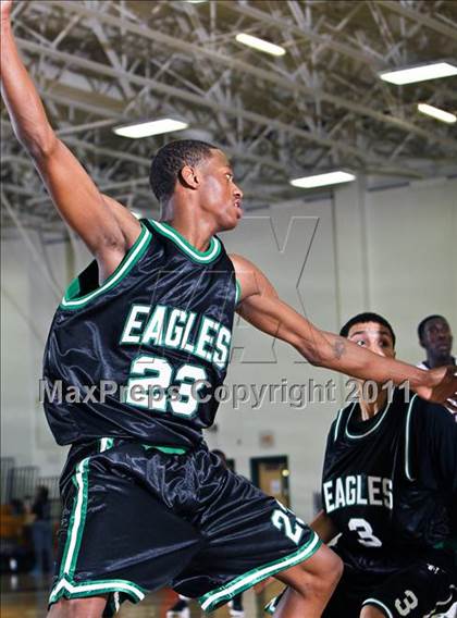 Thumbnail 1 in Cinco Ranch vs. Pasadena (McDonald's Texas Invitational) photogallery.