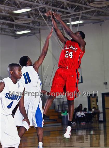 Thumbnail 1 in Cinco Ranch vs. Pasadena (McDonald's Texas Invitational) photogallery.