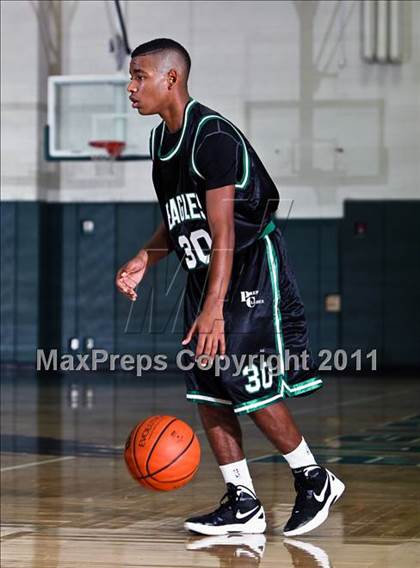 Thumbnail 2 in Cinco Ranch vs. Pasadena (McDonald's Texas Invitational) photogallery.