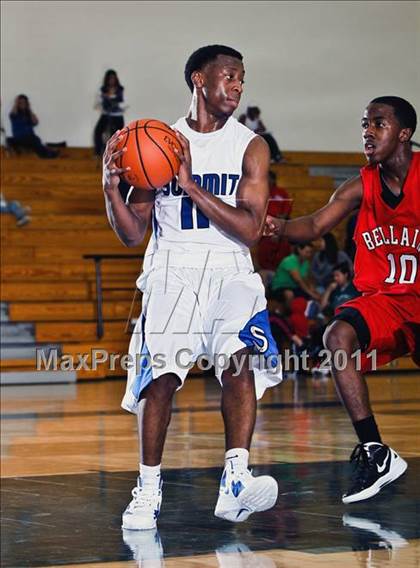 Thumbnail 3 in Cinco Ranch vs. Pasadena (McDonald's Texas Invitational) photogallery.