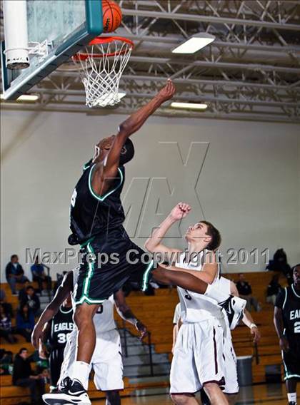 Thumbnail 3 in Cinco Ranch vs. Pasadena (McDonald's Texas Invitational) photogallery.