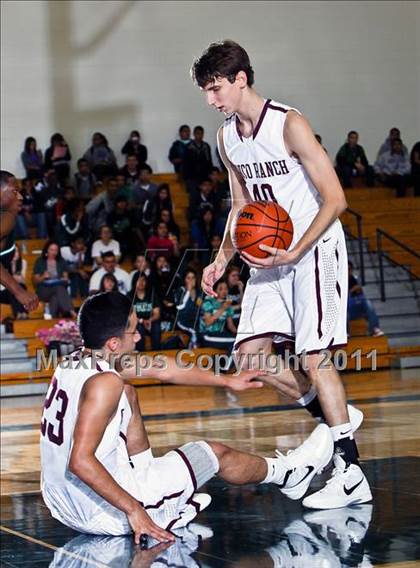 Thumbnail 2 in Cinco Ranch vs. Pasadena (McDonald's Texas Invitational) photogallery.