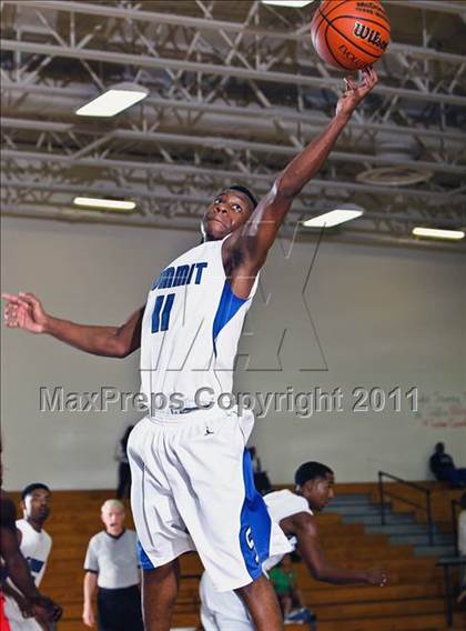 Thumbnail 1 in Cinco Ranch vs. Pasadena (McDonald's Texas Invitational) photogallery.