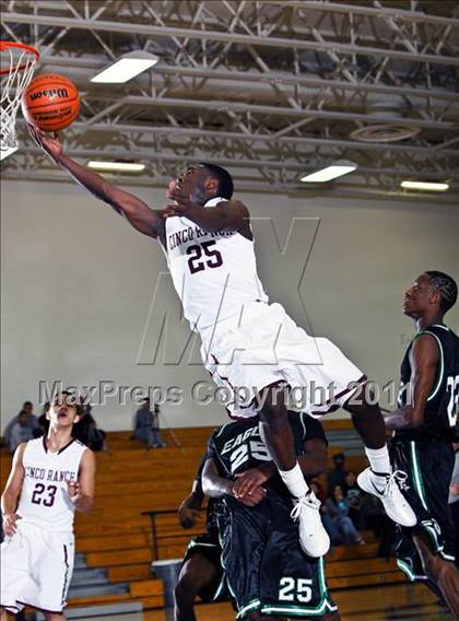 Thumbnail 2 in Cinco Ranch vs. Pasadena (McDonald's Texas Invitational) photogallery.
